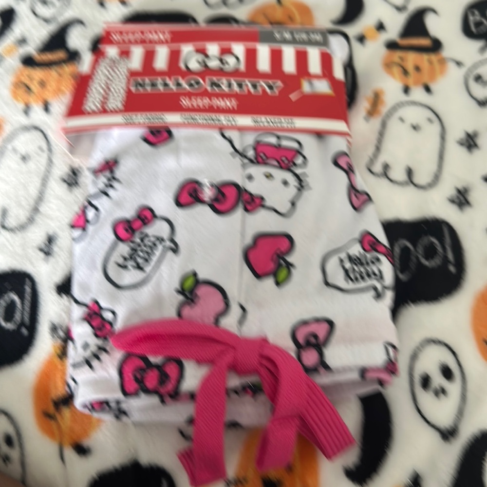 Pink brand new hello kitty pjs